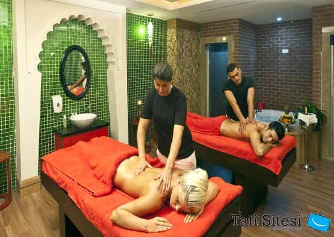 Crystal Palace Luxury Resort Spa 